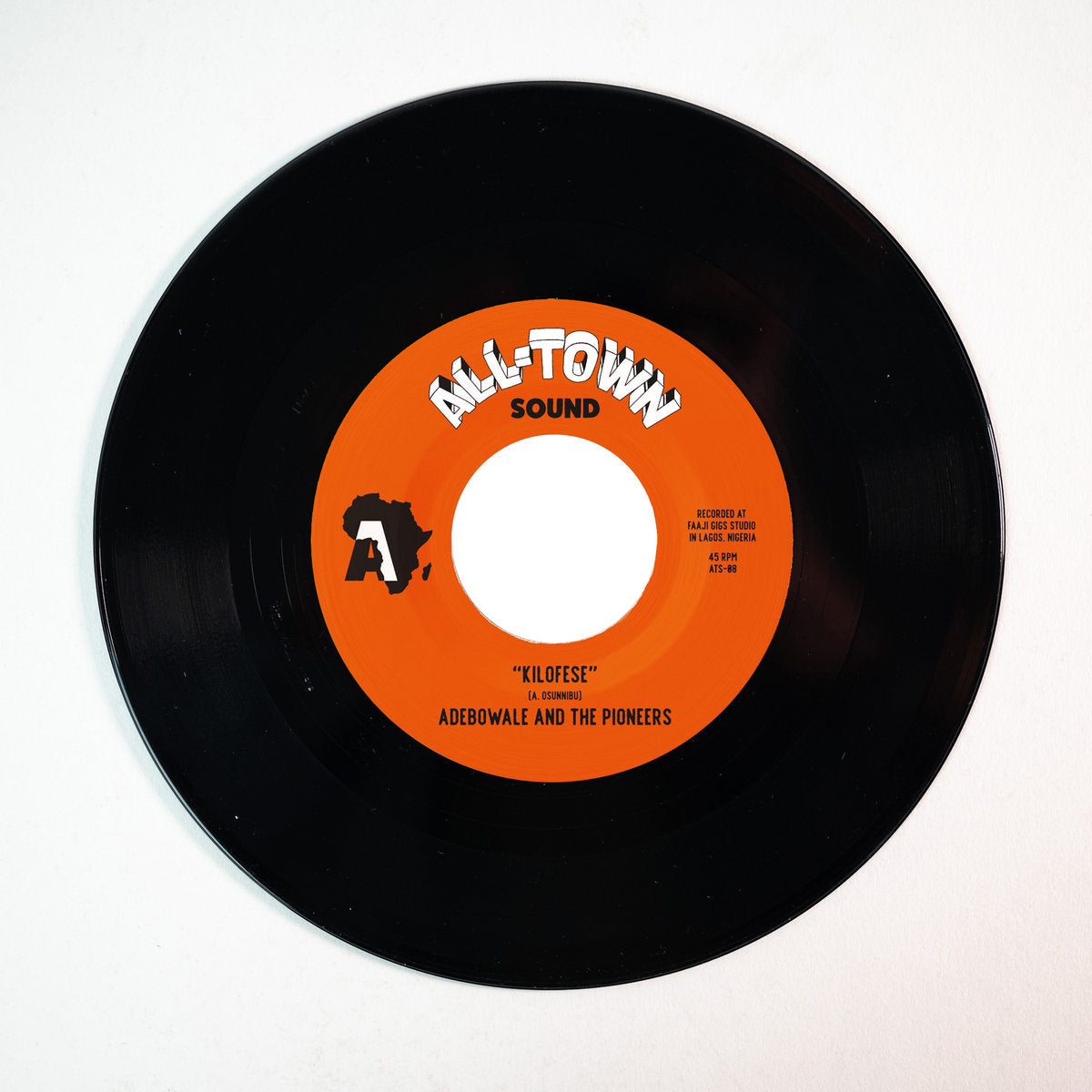 Adebowale and the Pioneers – Kilofese / Unnecessary Visitor (Bamia Remix)